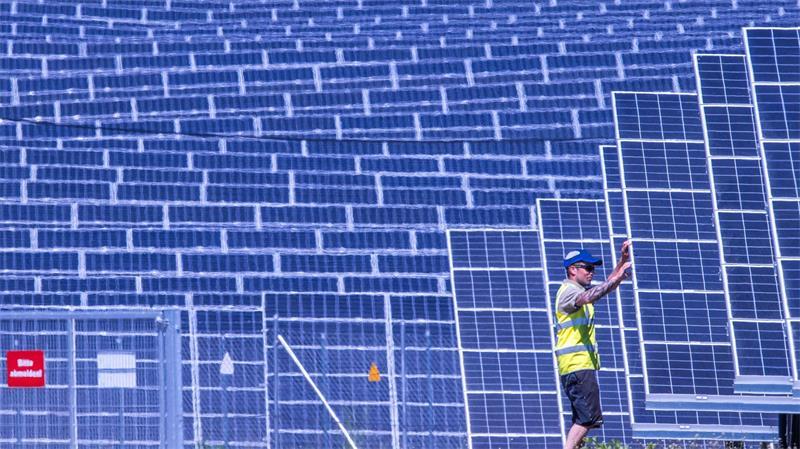 Der Solarpark-Entwickler Enerparc hat einen Insolvenzantrag gestellt. (Archivbild)