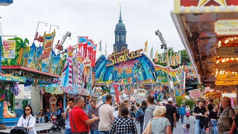 Der Sommerdom zählte vergangenes Jahr mehr als 1,3 Millionen Besucher. (Archivbild)