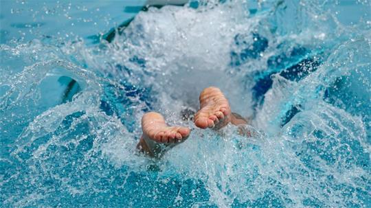 Der Spender ist selbst Freibad-Fan. (Archivbild)