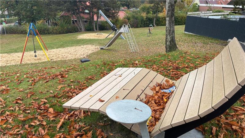 Mehr Geld: So klappt der Generationswechsel in der Steinfeldsiedlung Der Spielplatz An der Eiskuhle bietet nicht nur Spiel- sondern auch Sitzmöglichkeiten.