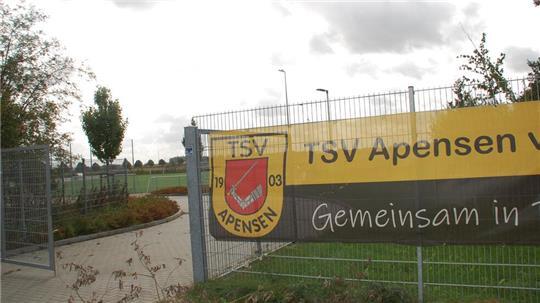 Der Sportplatz des TSV Apensen hat bereits eine Flutlichtanlage.