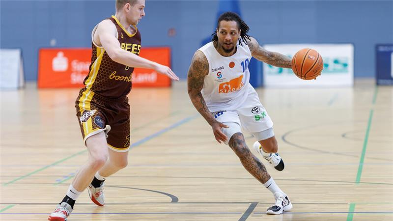 Der Stader Basketballer Marvin Boadu erzielte 12 Punkte und holte 14 Rebounds.