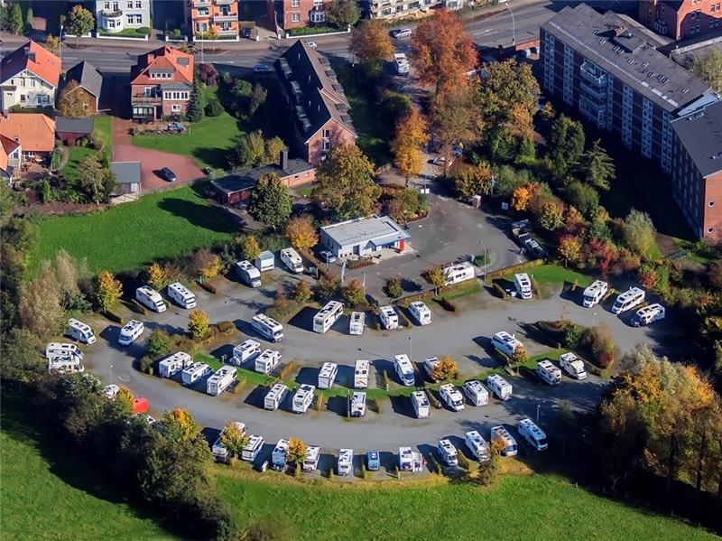 Der Stader Wohnmobilstellplatz am Schiffertor nahe des Stadeums ist nach wie vor sehr beleibt. Foto: Stade Marketing/ Elsen