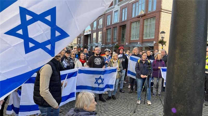 Gegen Judenhass, für Freiheit und Demokratie: Kundgebung in Buxtehude Der Stadtjugendring Buxtehude ruft zu einer Demonstration für den Frieden auf. (Archivbild)