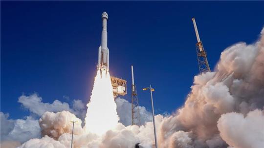 Der „Starliner“ besteht aus einer rund drei Meter hohen Kapsel für die Besatzung und einem Servicemodul.