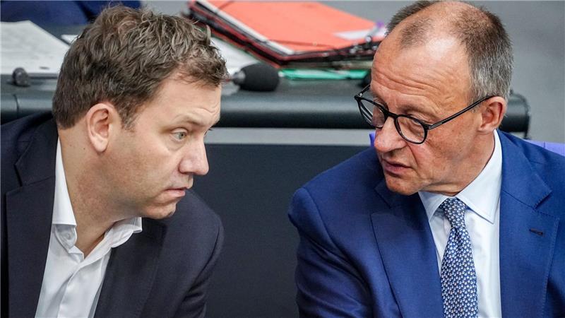 Koalition startet in Phase zwei: Wie heiß wird der Herbst? Der Start war holprig. Die Koalitionäre hoffen darauf, dass sie nach der Sommerpause besser in die Spur kommen. (Archivbild)