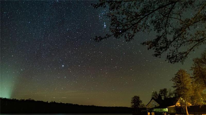 Blick in die Sterne: Was strahlt am Silvester-Himmel? Der Sternenhimmel bietet zum Jahreswechsel ein prächtiges Schauspiel. (Symbolbild)