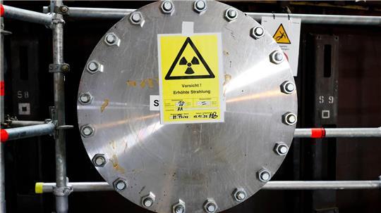 Der Strahlenschutz habe während des gesamten Abbaus oberste Priorität.