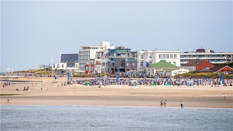 Der Strand der ostfriesischen Inseln Norderney.