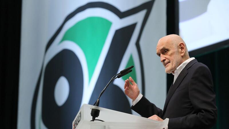 Der Streit zwischen dem Profifußball-Chef Martin Kind und der Führung des Muttervereins Hannover 96 wird vor dem Bundesgerichtshof fortgesetzt.