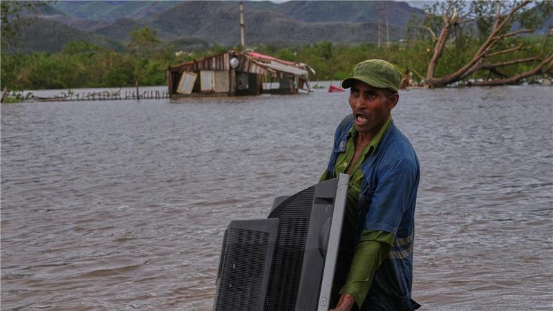 Hurrikan „Melissa“ wütet in der Karibik – mehr als 30 Tote Der Sturm hat bisher mehr als 30 Menschen getötet und schwere Überschwemmungen verursacht.