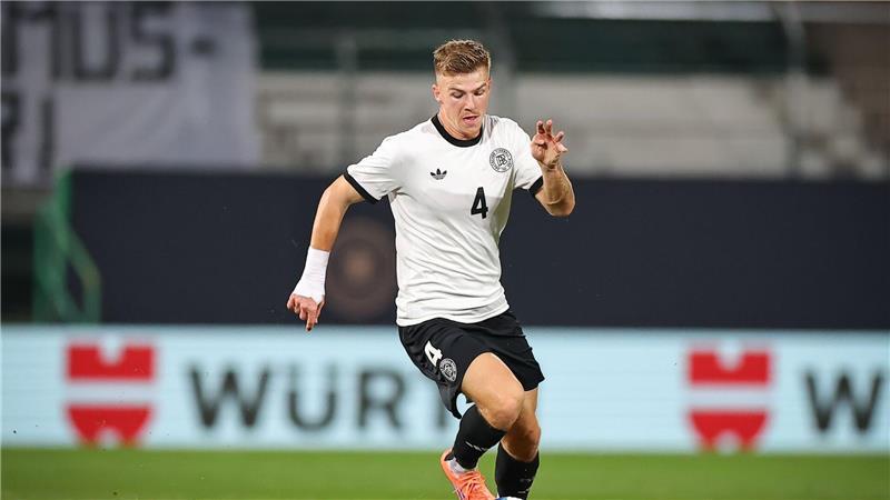 Jobsharing im U21-Tor: Bundesliga-Keeper beginnt Der Stuttgarter Finn Jeltsch freut sich auf zwei wichtige Spiele. (Archivbild)