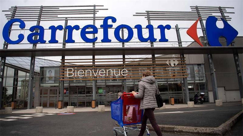 Der Supermarktkette Carrefour machen die Unruhen in Frankreich zu schaffen (Archivbild)