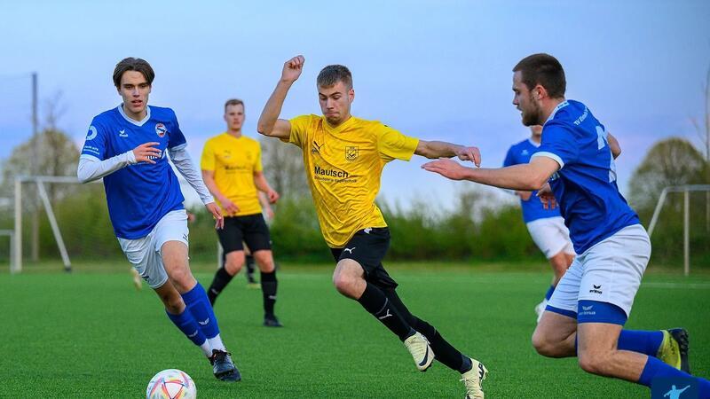 Der TSV Apensen und TSV Eintracht Immenbeck lieferten sich ein umkämpftes Derby.