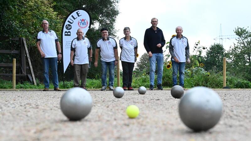 TSV Hollern-Twielenfleth vor Premiere in der Bezirksliga Der TSV Hollern-Twielenfleth spielt inzwischen auf seiner eigenen Anlage.
