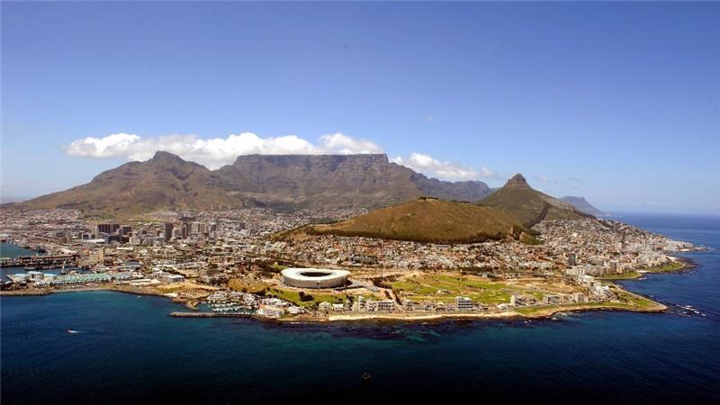 Der Tafelberg in Kapstadt Foto: Bernd Weißbrod dpa