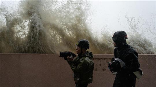 Der Taifun „Ragasa“ im September war einer der schwersten Stürme der zu Ende gegangenen Wirbelsturmsaison. In Hongkong richtete er Schäden an. (Archivbild)
