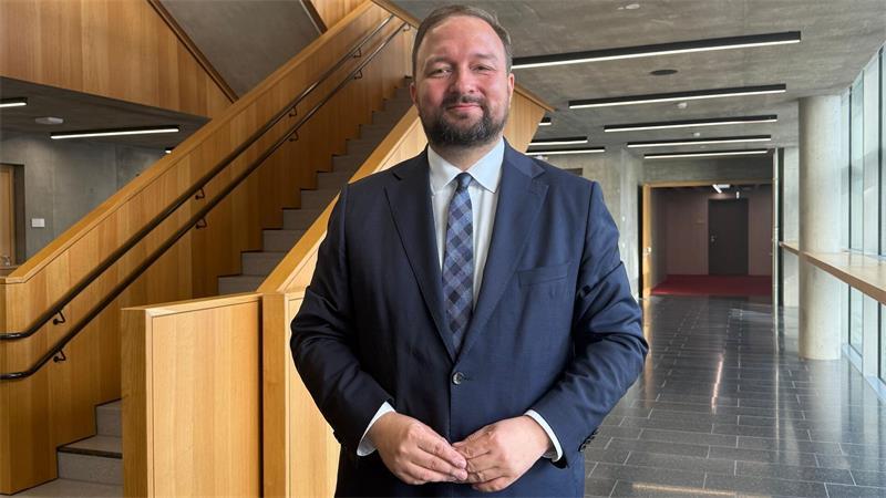Der Thüringer Bundestagsabgeordnete Michael Hose (CDU) hat den Vorsitz der Enquete-Kommission zur Corona-Pandemie übernommen. 