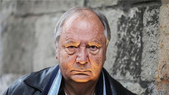 Der Tod seines Kollegen Richard Rogler mache ihn sehr betroffen, sagt er.