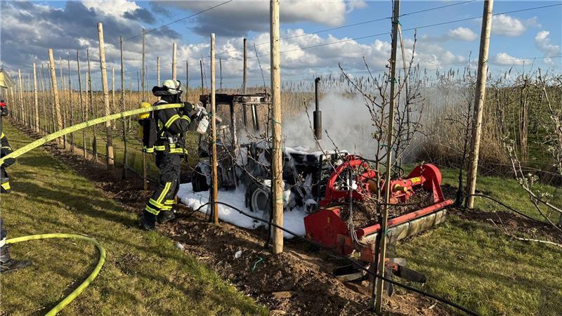 Der Traktor erlitt einen Totalschaden.