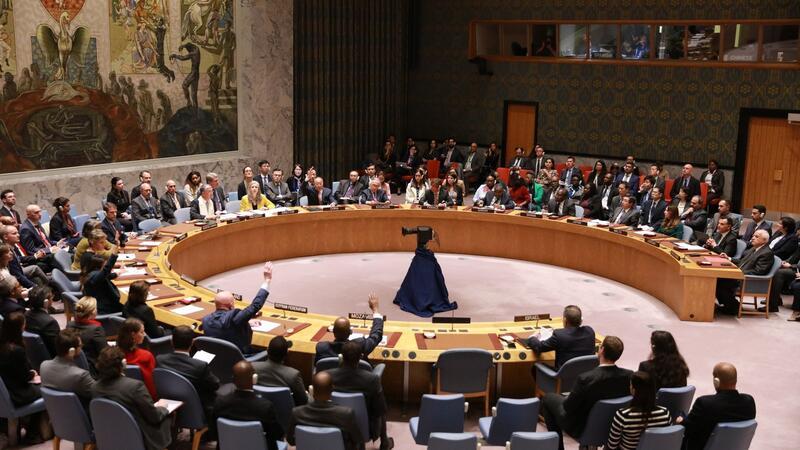 Humanitäre Nahost-Resolution scheitert im UN-Sicherheitsrat Der UN-Sicherheitsrat ist gespalten.