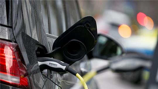 Der US-Autovermieter Hertz will ein Drittel seiner Elektroautos verkaufen.(Symboldbild)