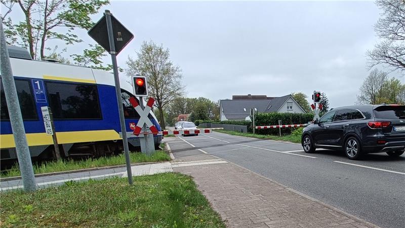 Der Übergang am Bahnhof in Kutenholz ist technisch gesichert.