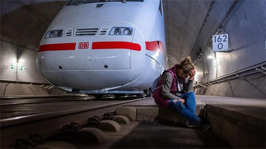 Der Übungseinsatz in dem Eisenbahntunnel fand am Samstag statt. 