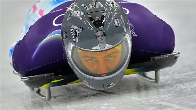 Der Ukrainer Wladyslaw Heraskewytsch will weiter mit seinem besonderen Helm starten.