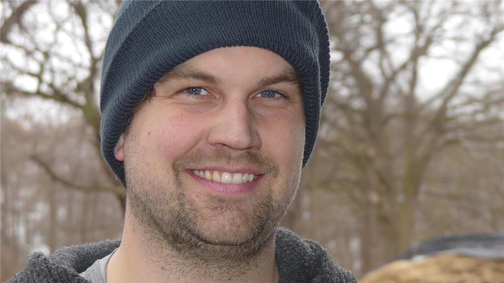 Der Umbau für die neuen Melkroboter ist stressig. Aber die Vorfreude auf künftig...