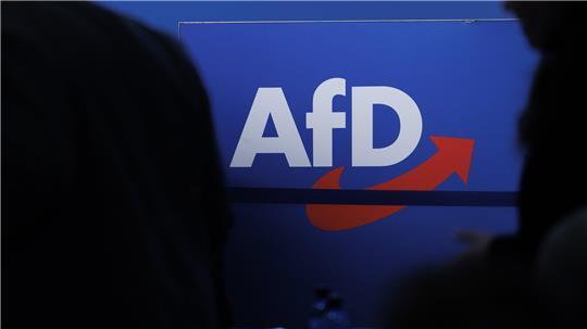 Der Umgang mit der AfD nach einem möglichen Einzug in den Gemeinderat beschäftigt die Politik in Drochtersen. (Symbolbild)