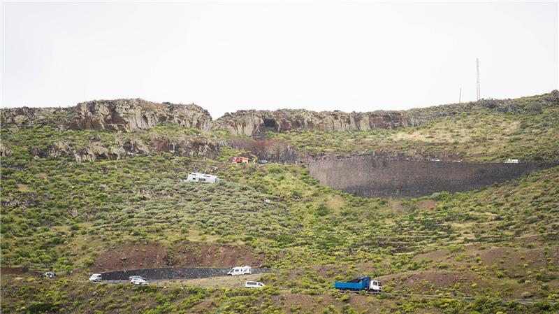 Touristenbus auf Kanareninsel verunglückt – ein Brite tot Der Unfall ereignete sich den amtlichen Angaben zufolge gegen 13.15 Uhr (Ortszeit, 14.15 MESZ) unweit der Inselhauptstadt San Sebastián de La Gomera.
