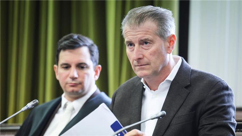 Vater der Block-Kinder: Leben wie im Zeugenschutzprogramm Der Vater schildert vor Gericht die Folgen der Entführung für seine Familie.