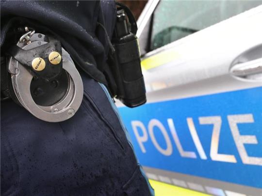 Der Vater wurde kurz nach dem Vorfall in der Nacht zum vergangenen Sonnabend festgenommen. Foto: Hildenbrand/dpa/Symbolbild