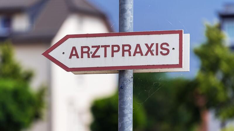 Mehr als 2000 Praxis-Angestellte streiken Der Verband medizinischer Fachberufe hat zum Streik aufgerufen, Arztpraxen sind davon betroffen.