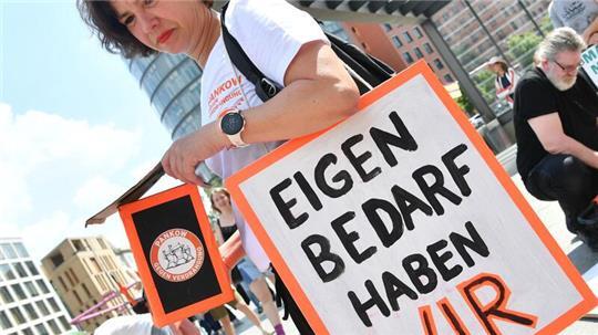 Der Verband norddeutscher Wohnungsunternehmen hält missbräuchliche Eigenbedarfskündigungen für unsozial. (Archivbild)