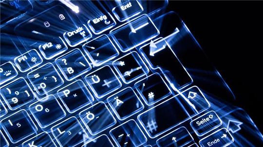 Der Verfassungsschutz stellt auch Cyberangriffe prorussischer Hacker auf Websites deutscher Behörden und Unternehmen fest. (Symbolbild)