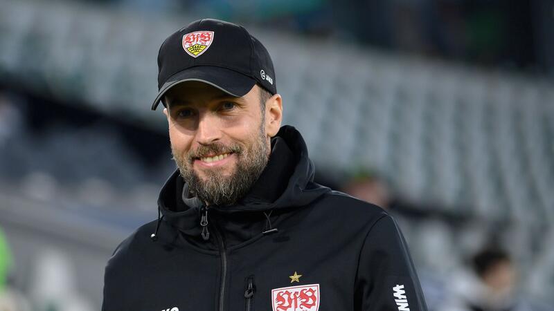 VfB-Coach Hoeneß froh über „Ruhe“ nach Vertragsverlängerung Der VfB Stuttgart hat den Vertrag mit Trainer Sebastian Hoeneß verlängert.