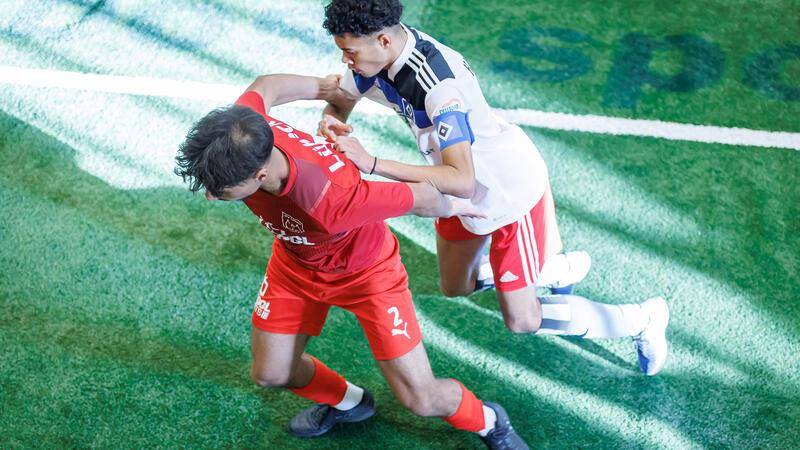 Bundesligisten „zaubern“ in Stade: VfL Güldenstern lädt zum Hallenfußballturnier Der VfL Güldenstern Stade hat als Gastgeber Hochkaräter für das U17-Turnier eingeladen. Zugesagt hat unter anderem der Bundesligist HSV.