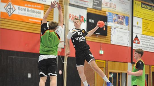 Der VfL Horneburg um Malte Hagedorn hofft auf eine große Kulisse.