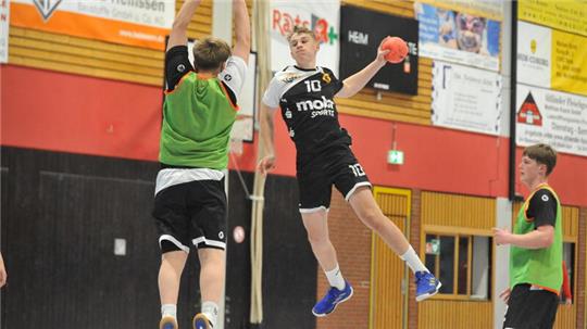 Der VfL Horneburg um Toptorjäger Malte Hagedorn geht als Außenseiter ins Achtelfinale.