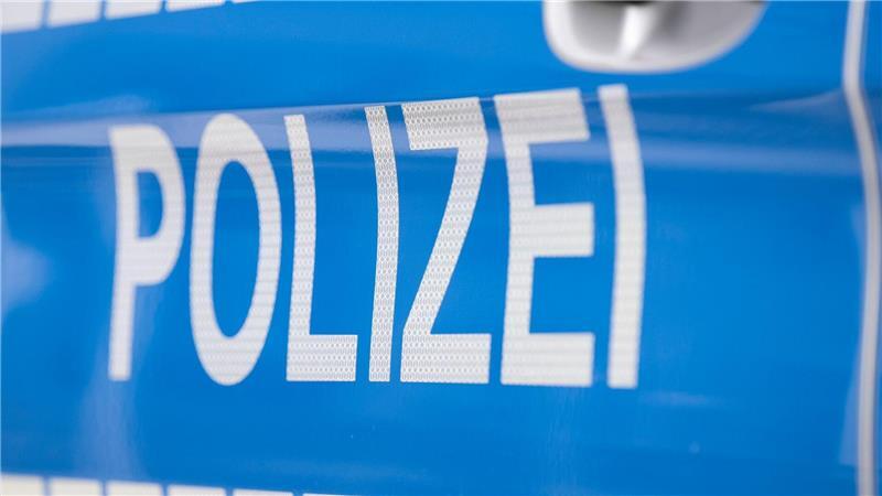 Der Vogelpark Niendorf wurde von der Polizei durchsucht. (Symbolbild)
