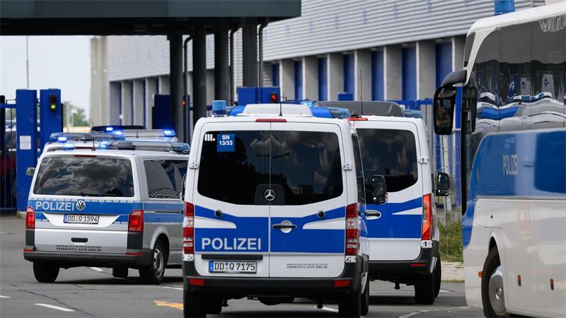 Der Vorfall am Flughafen Leipzig/Halle wirft die Frage nach der Sicherheit in Deutschland neu auf.