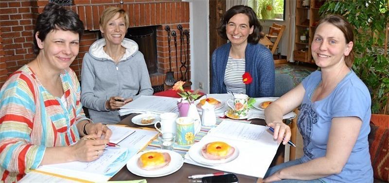 Der Vorstand des Waldorfkindergartens: Petra Friedrich, Christiane Behr, Daniela Nettersheim, Ruth Petersen (von links).