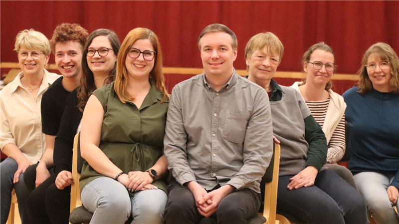 Der Vorstand (von links): Ehrenvorsitzende Kirsten Stüven-Diercks, Lucas Jark, Anna von der Geest, Sarah Koppelmann und Hendrick Schacht, Ulrike Weber, Sonja Jungclaus und Andrea Tinius.