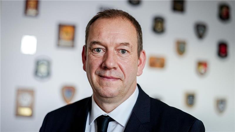 Der Wehrbeauftragte Henning Otte stellt eine geänderte Einstellung der Gesellschaft zur Bundeswehr fest. 