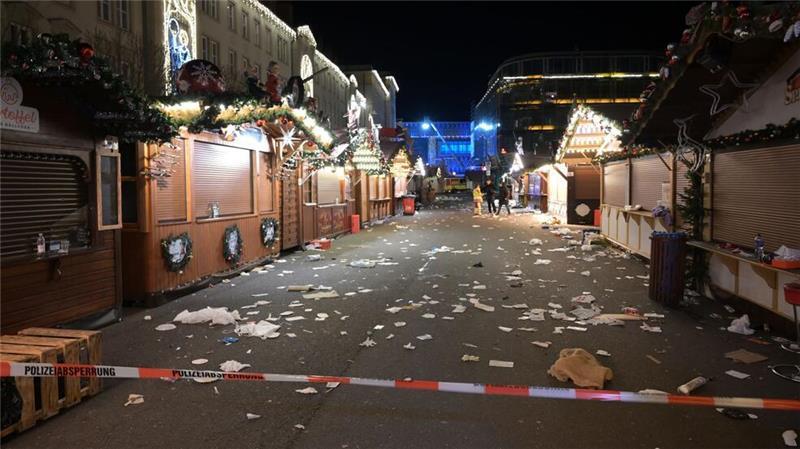 Magdeburg: Tote und Verletzte auf Weihnachtsmarkt – Arzt festgenommen Der Weihnachtsmarkt ist abgesperrt.