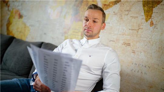 Der Weinheimer Nicolas Will stottert und übt täglich flüssiges Sprechen mit verschiedenen Übungen. 