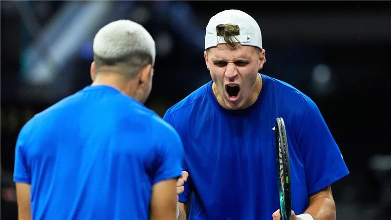 Zverevs Europa-Team führt beim Laver Cup nach Tag eins Der Weltranglistenerste Carlos Alcaraz aus Spanien (l) gewann beim Laver Cup im Doppel.