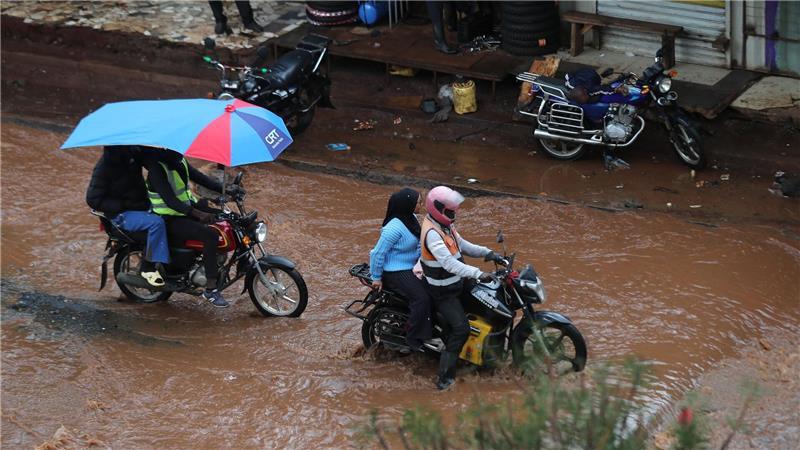 Der Wetterdienst warnt: In den nächsten Tagen soll noch mehr Regen fallen.